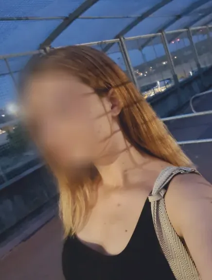 Aylin, 23