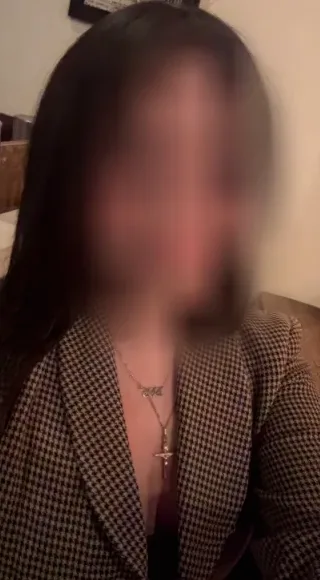 Bianca, 29