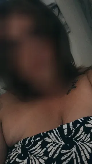 Carina, 28
