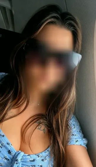 Daniela, 34