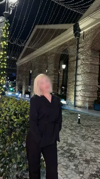 Diana, 21