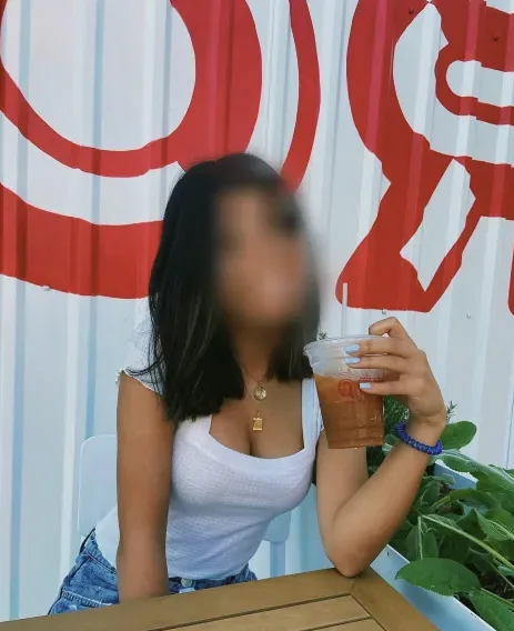 Dilara, 19