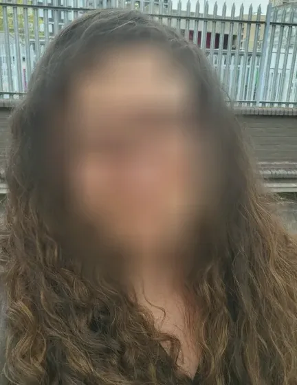 Ela, 36