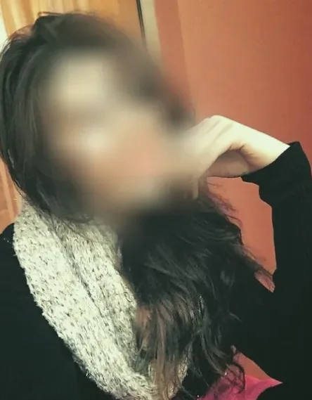 Elena, 28