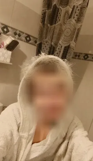 Emily, 38