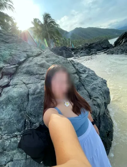 Fabienne, 24