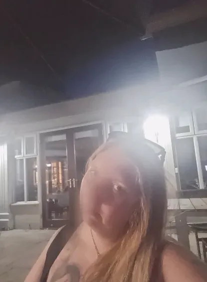 Kim, 35