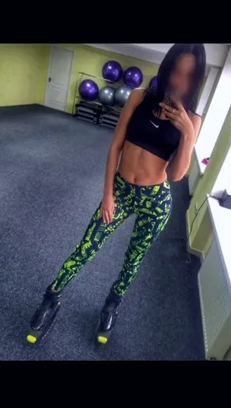 Kira, 32