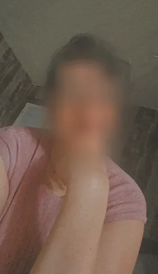 Lena, 27