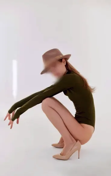 Maja, 30