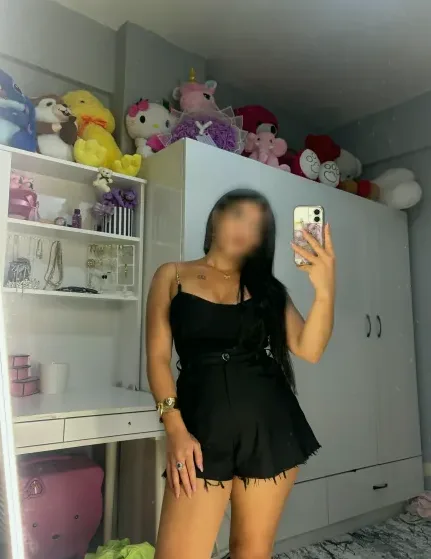 Nisa, 27