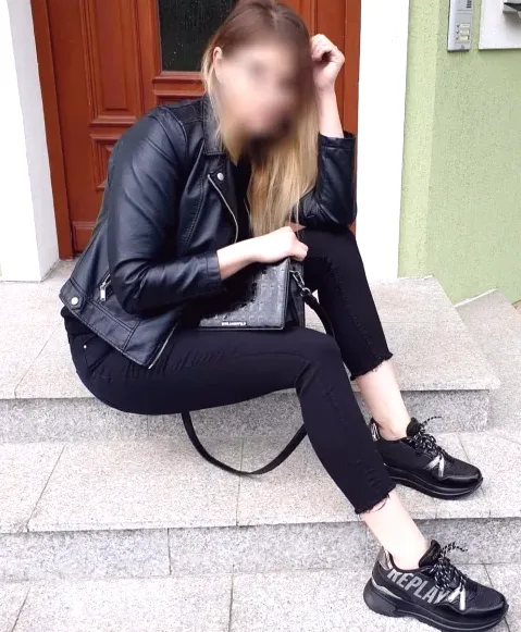 Patrizia, 37