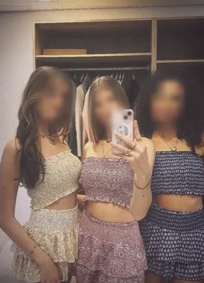 Paula, 20
