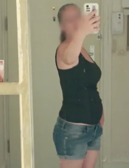 Sandra, 36