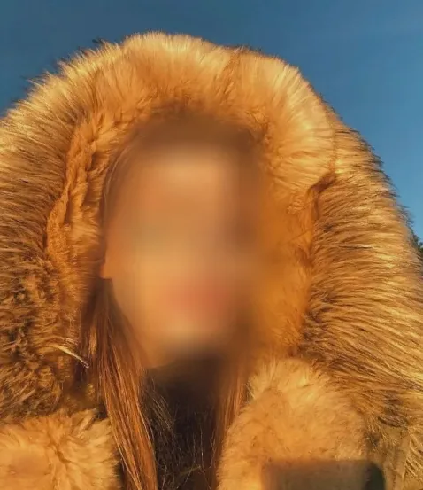 Yvonne, 26